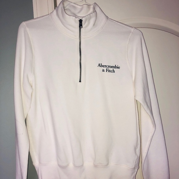 Ambercrombie and Fitch Sweatshirt - Picture 1 of 3